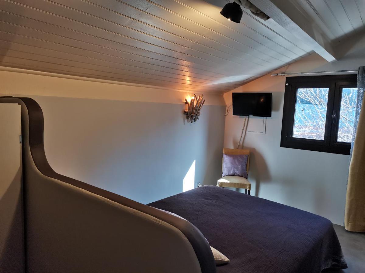 D'hotes Couvent D'alando Bed & Breakfast *